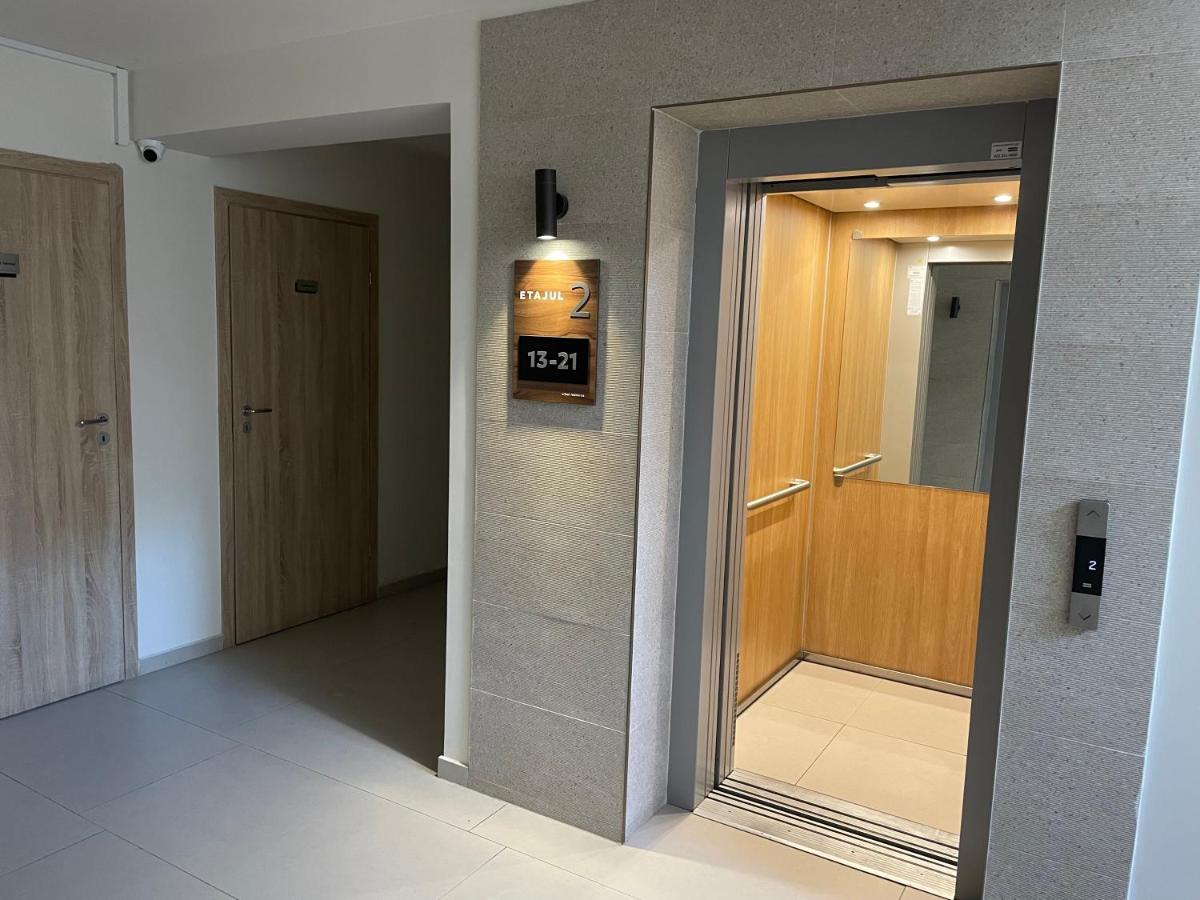 Coresi Spacious And Comfortable, Gbwifi, Parking Brașov Exterior foto